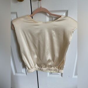 Super cute cropped top